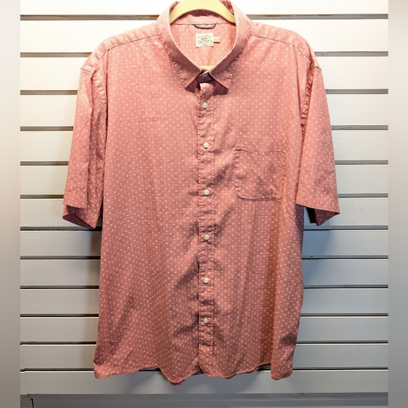 Faherty Movement Short Sleeve Shirt in Red Cream Radius Size XXL EUC - Picture 4 of 7